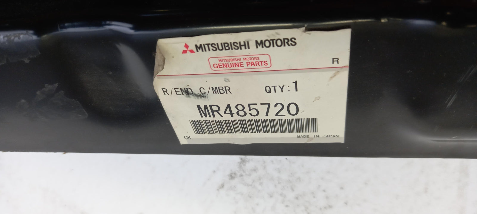 Original OE MITSUBISHI Querträger MR485720