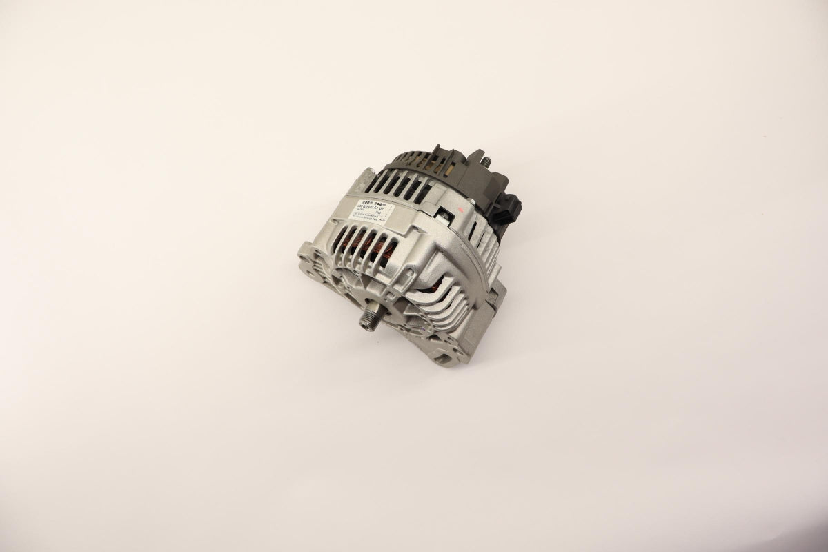 Original AUDI 100 VW Caddy Golf Passat Polo T4 Lichtmaschine 030903023FX
