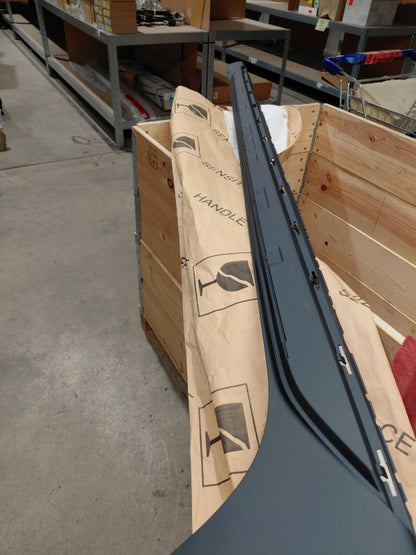 Original AUDI A4 8W Unterholmverkleidung kühlergrau rechts 8W9853860HMX3
