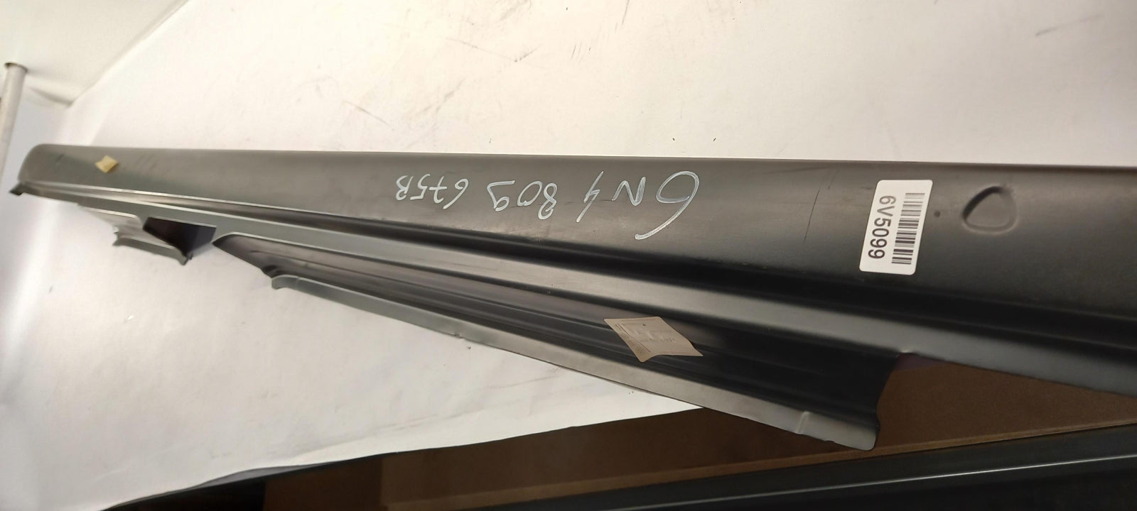 Original OE Volkswagen Schweller 6N4809675G