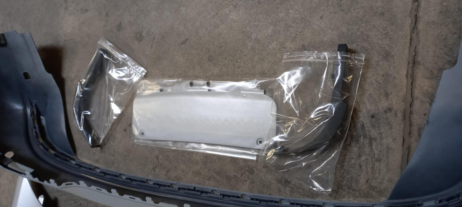 Original VOLKSWAGEN Tiguan 2008 - 2011 Spoiler 5N0071610AGRU