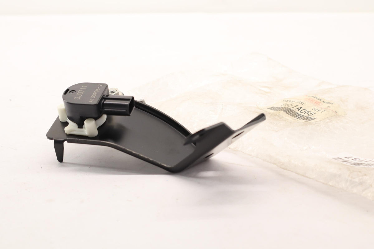 Original OE MITSUBISHI Sensor 8651A065