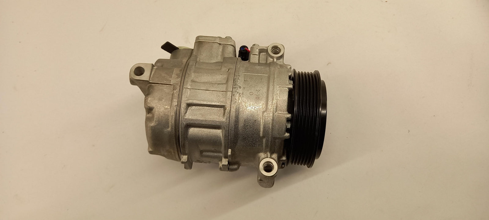 Original MERCEDES-BENZ Vito Viano W639 Klimakompressor A0032302311