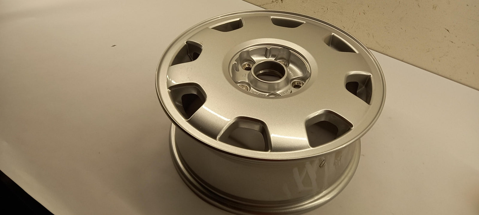 Original OE Volkswagen Felge 4B0601025AZ17