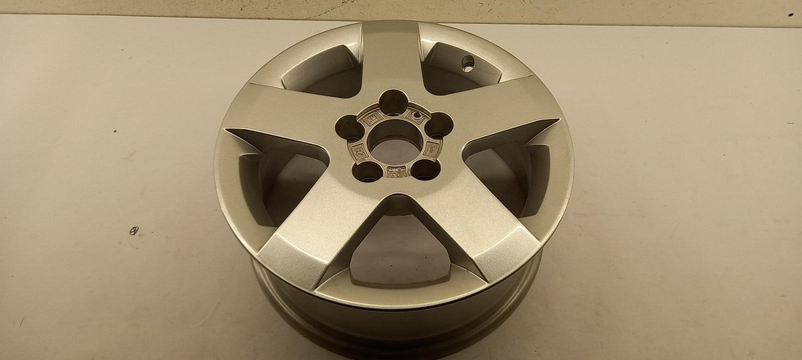Original OPEL Meriva-A Alufelge silber 6Jx15 ET43 13157781