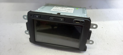 Original OE RENAULT Multimedia Haupteinheit 281158113R
