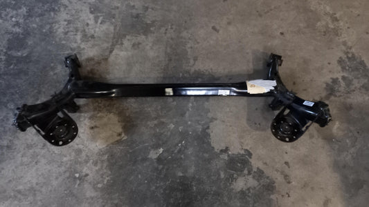 Original KIA Rio Stonic (IH) 2011-2014 Hinterachse 551001W000