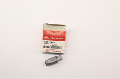 Original OE HYUNDAI/KIA Parksensor 957001P5009A