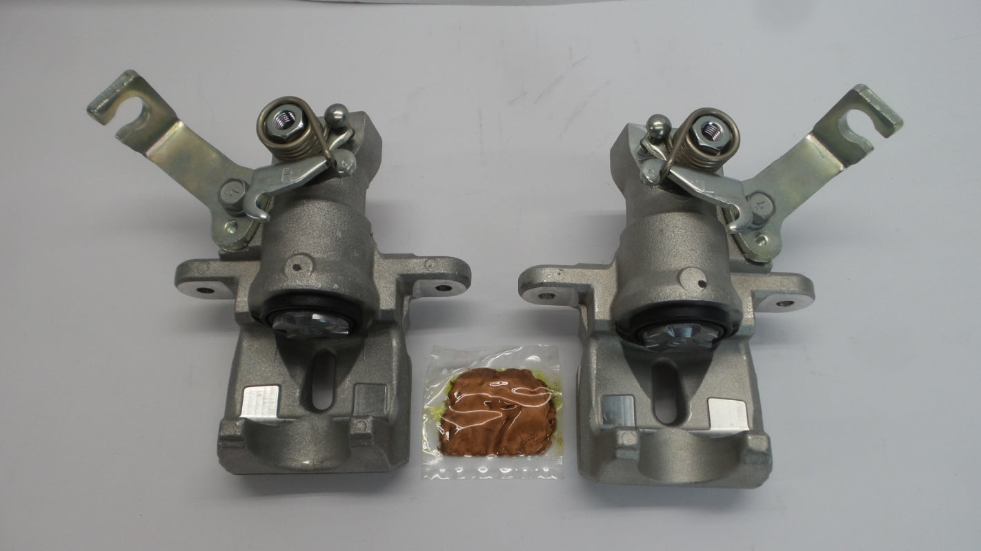 Original SUZUKI Swift Bremssattel Zylindersatz hinten 5586068810RX0