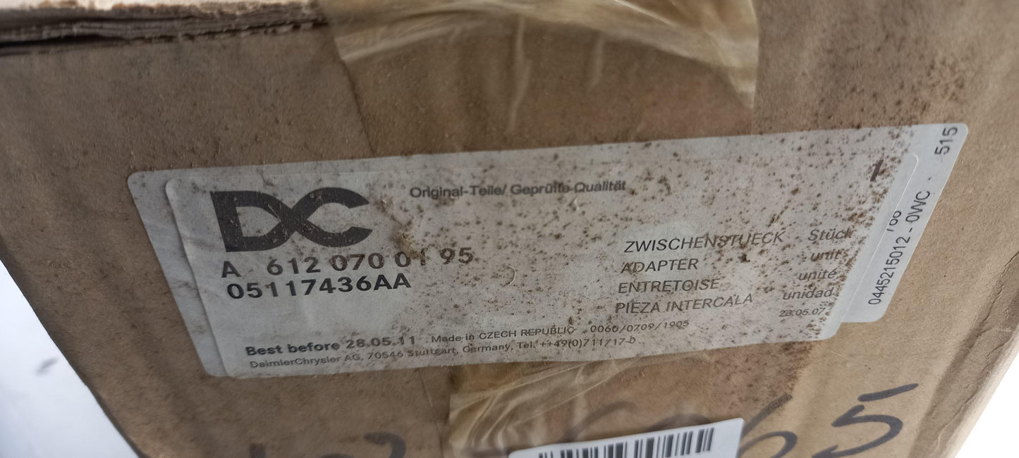 Original MERCEDES-BENZ E-Klasse 2003-2009 Kraftstoff Verteilerrohr A6120700195