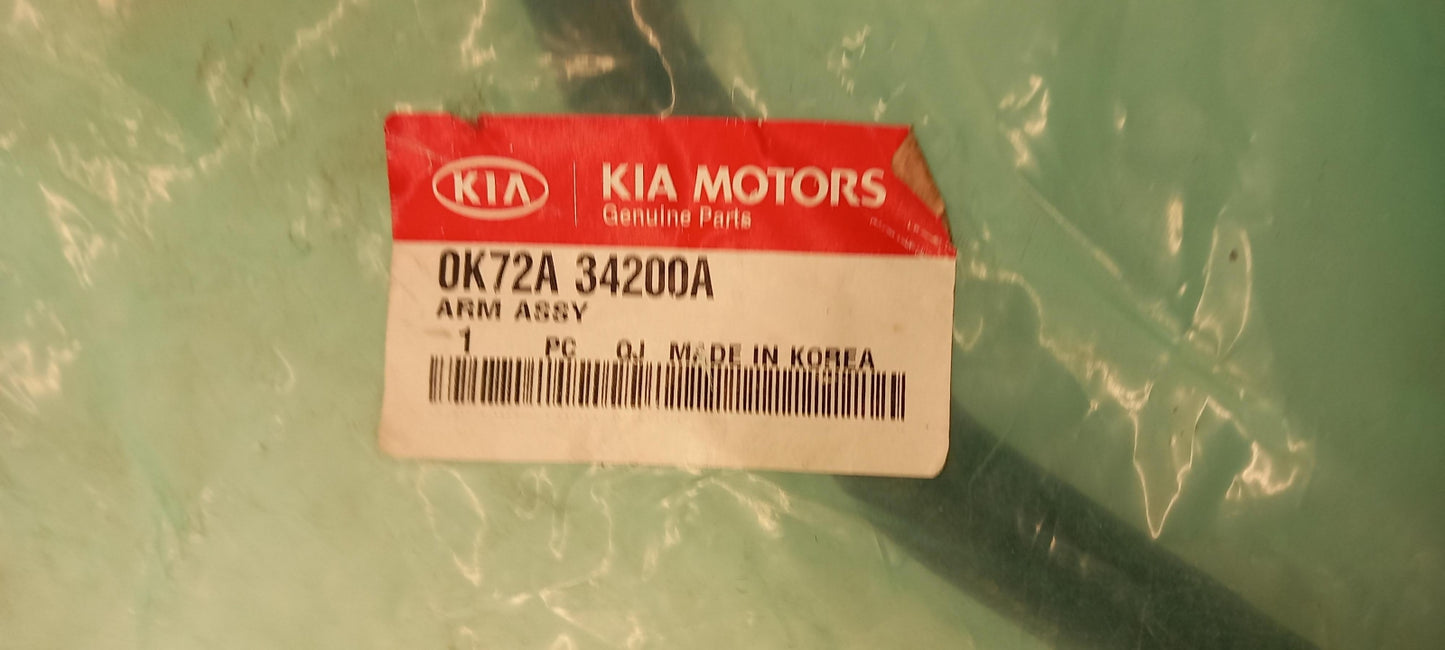 Original OE HYUNDAI/KIA Querlenker 0K72A34200A