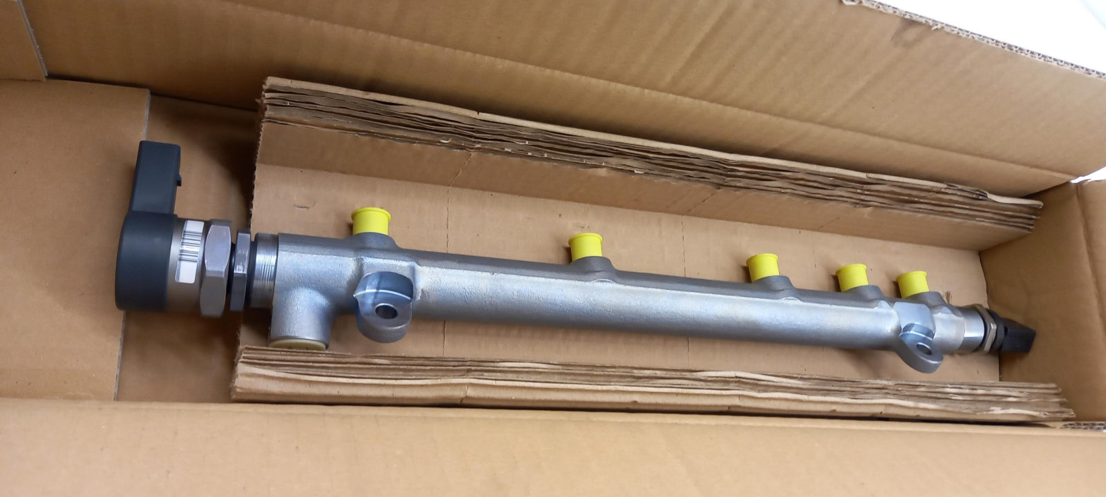 Original MERCEDES-BENZ C E CLK-Klasse Viano Kraftstoff Verteilerrohr A6460701595
