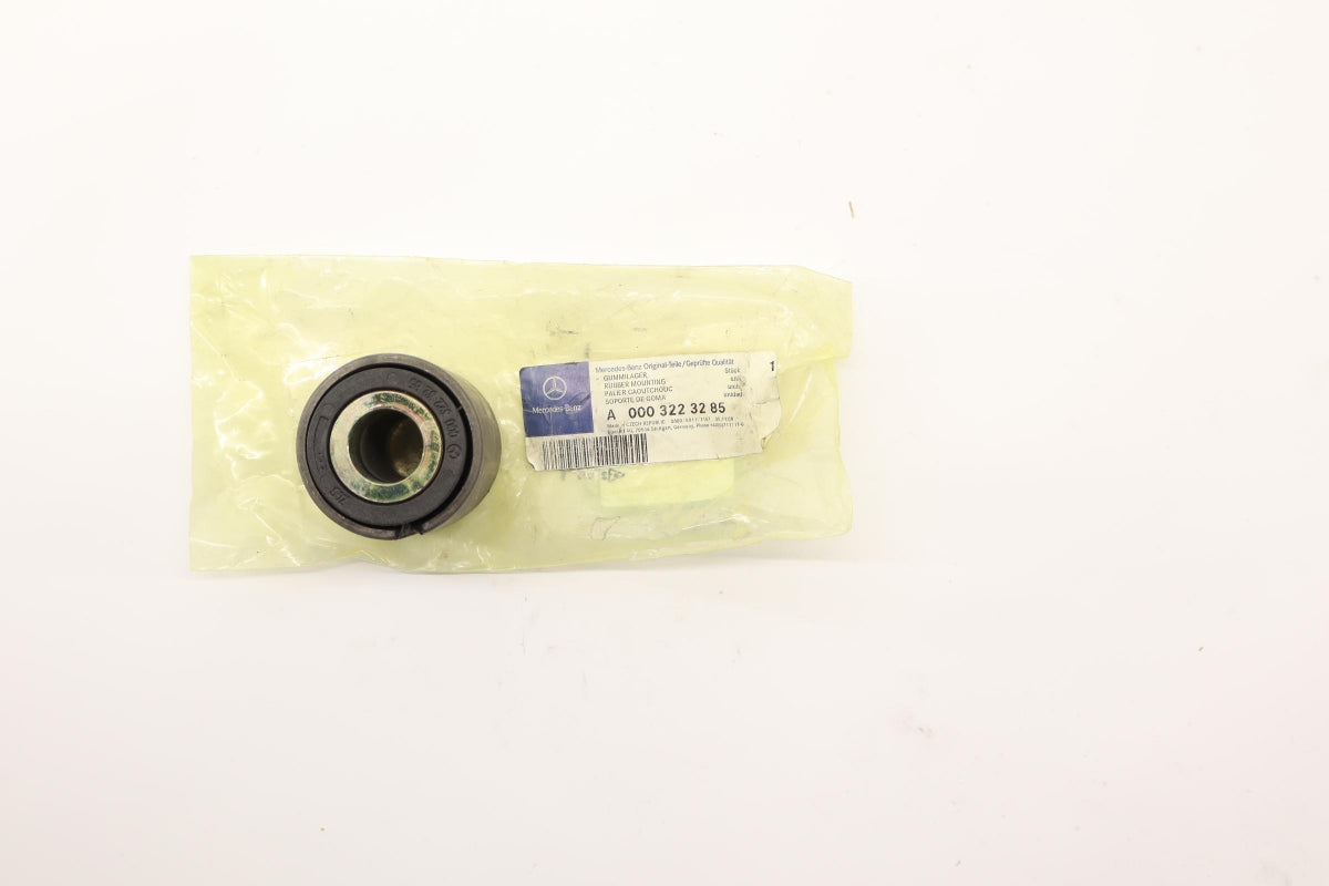 Original MERCEDES-BENZ Actros Axor Blattfeder Lagerbuchse vorne A0003223285
