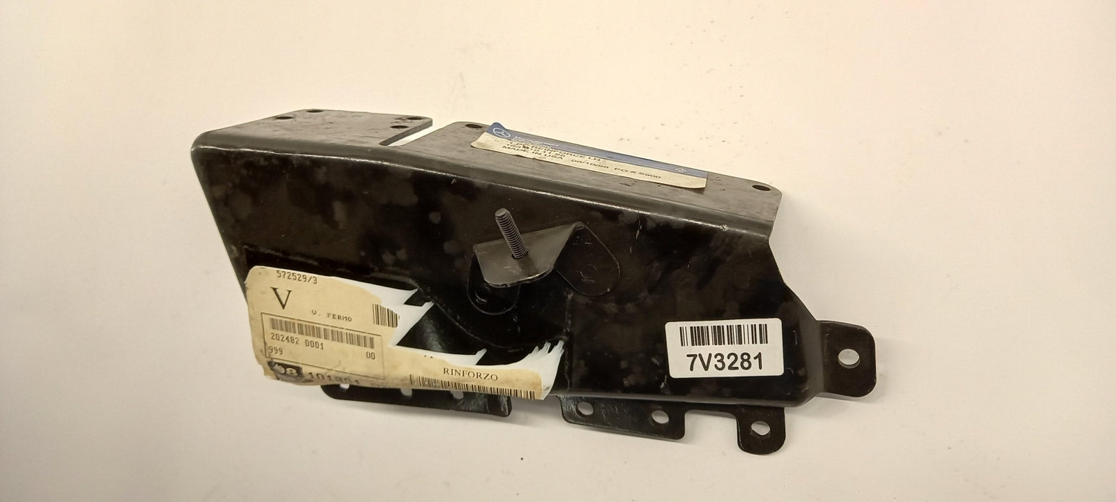 Original OE MERCEDES-BENZ Seitenverstärkung A1636101125