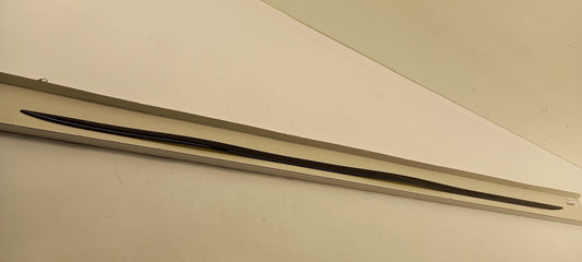 Original VW ID. Buzz (EB) 2023> Heckklappe Zierleiste Schwarz hinten 1T3071360A