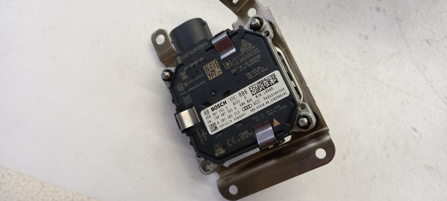 Original AUDI A6 2019- ACC Radar Sensor Distronik Vorne 4K0907561G