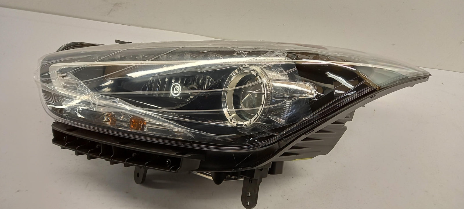 Original OE HYUNDAI/KIA Scheinwerfer 921013Z620