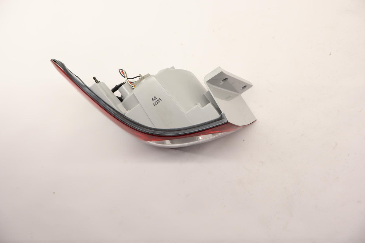 Original OE CHEVROLET Heckleuchte 96644871