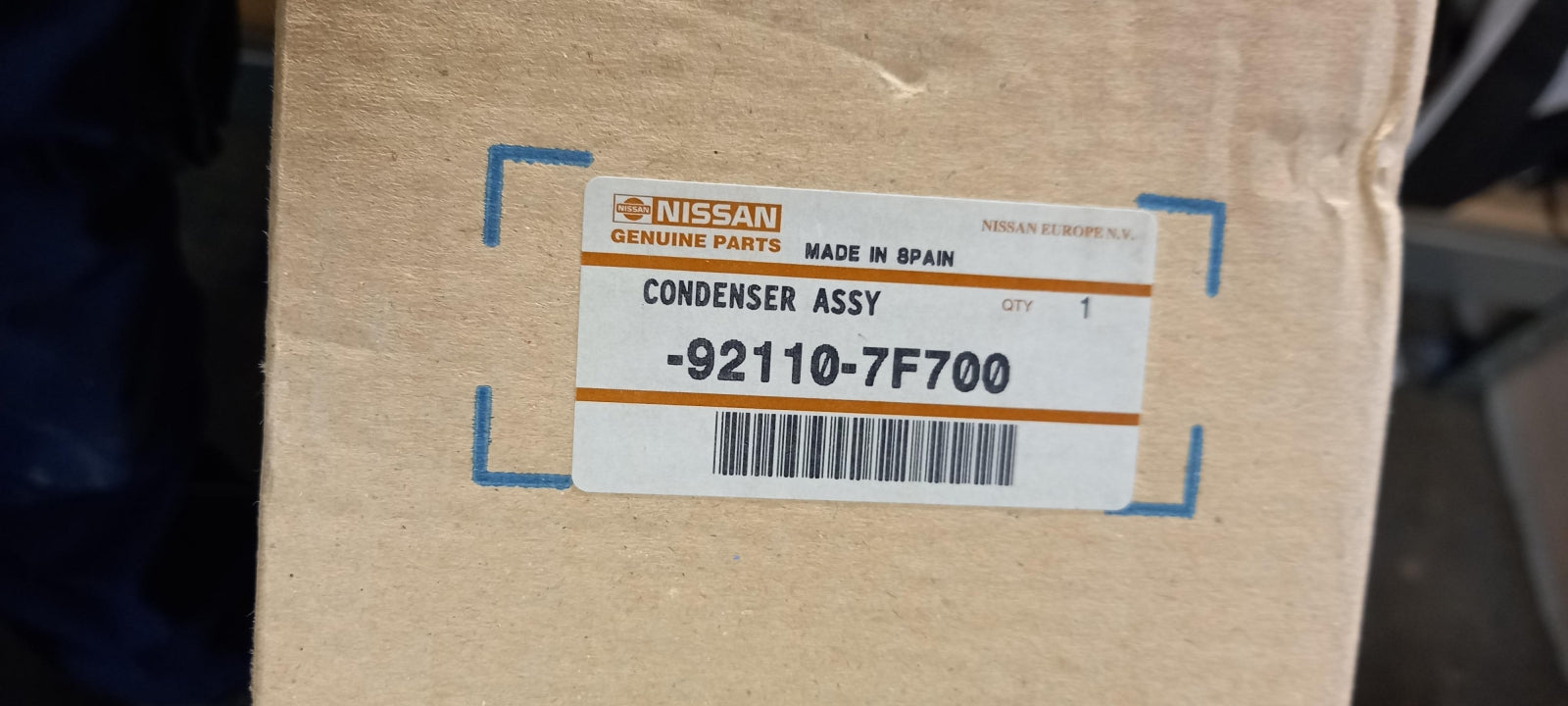 Original OE NISSAN Klimakondensator 921107F700