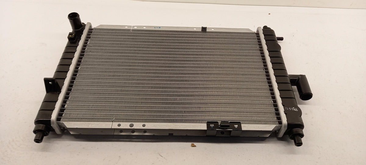 Original DAEWOO Matiz Spark M100 Wasserkühler 96322942