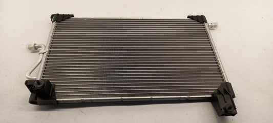 Original CHEVROLET Matiz Spark M100 1998 - 2005 Klimakondensator 96569392