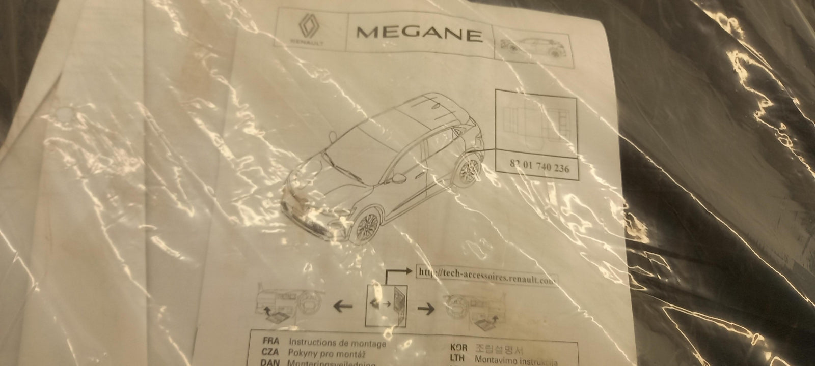 Original OE RENAULT Kofferraummatte 8201740236
