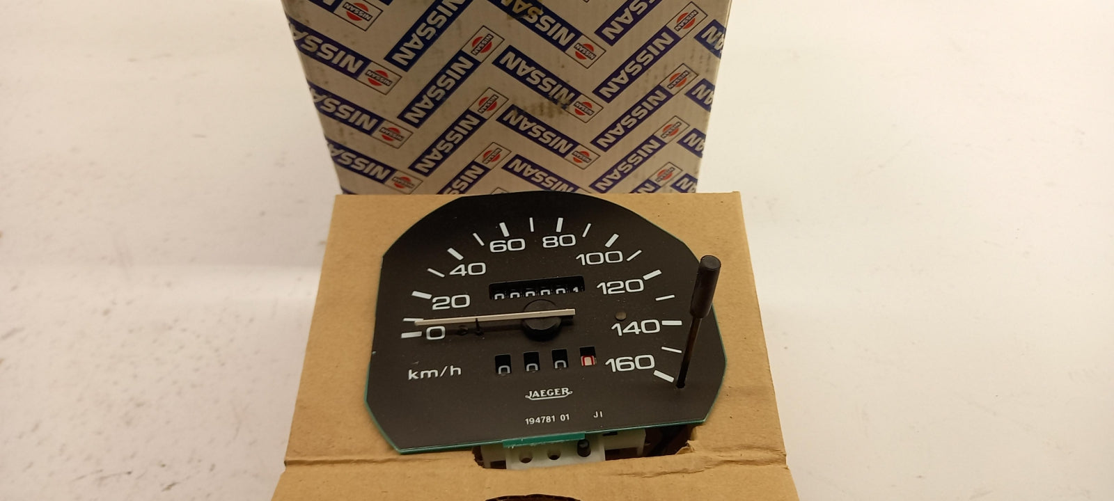 Original OE NISSAN Geschwindigkeitsmesser 24850Y9503