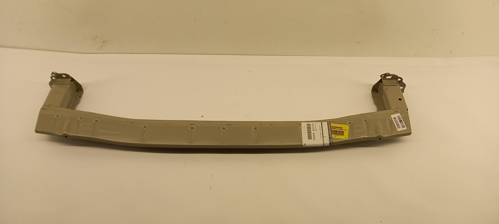 Original OE NISSAN Querschiene 625304A00G
