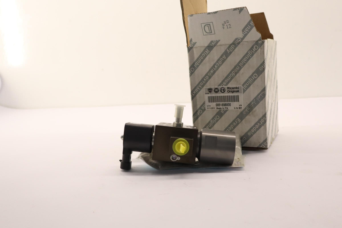 Original OE FIAT Kraftstoffdruckregelventil Einspritzsystem 51898800
