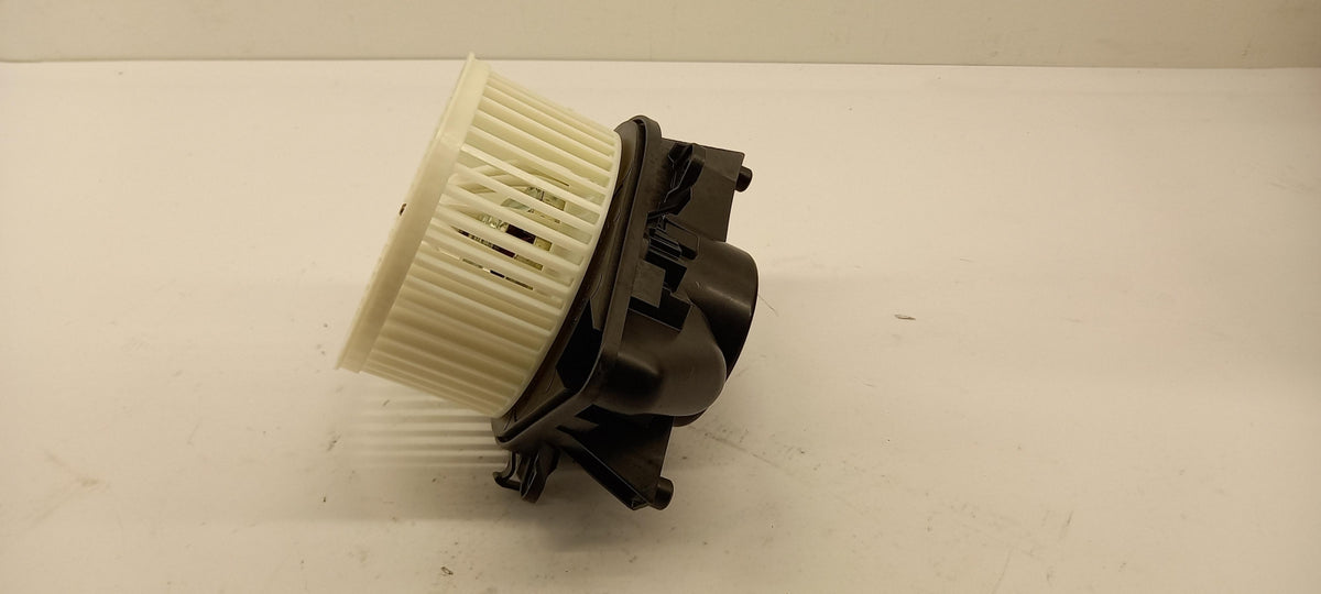 Original OE FIAT Innenraumgebläse 77362560