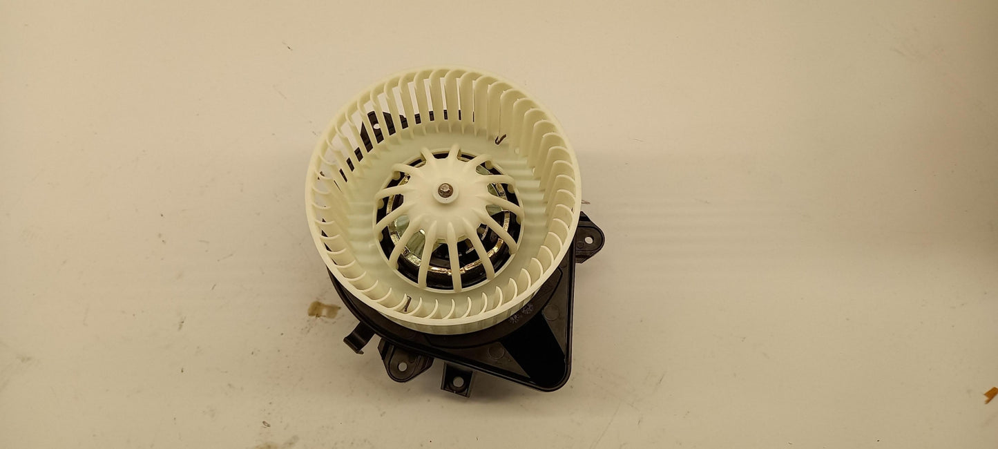 Original OE FIAT Innenraumgebläse 77362560
