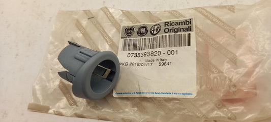 Original OE FIAT Parksensor Halter 735393820