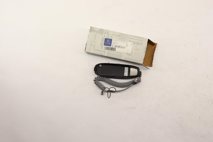 Original OE MERCEDES-BENZ Telefon Bedienfeld A2098200751