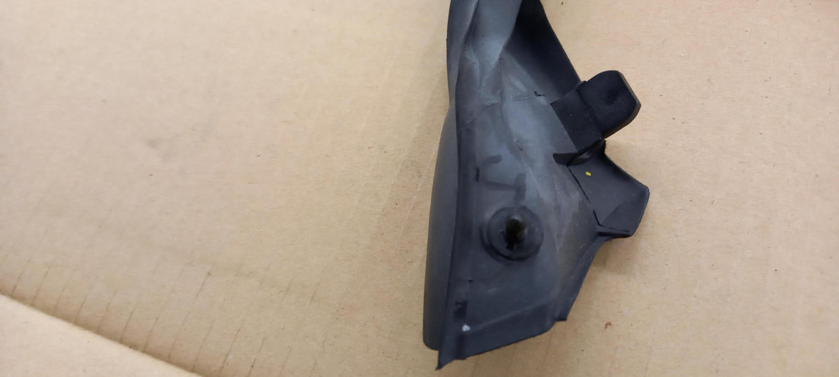 Original AUDI A4 RS4 Quattro 8D Fensterführung hinten rechts 8D9839440H