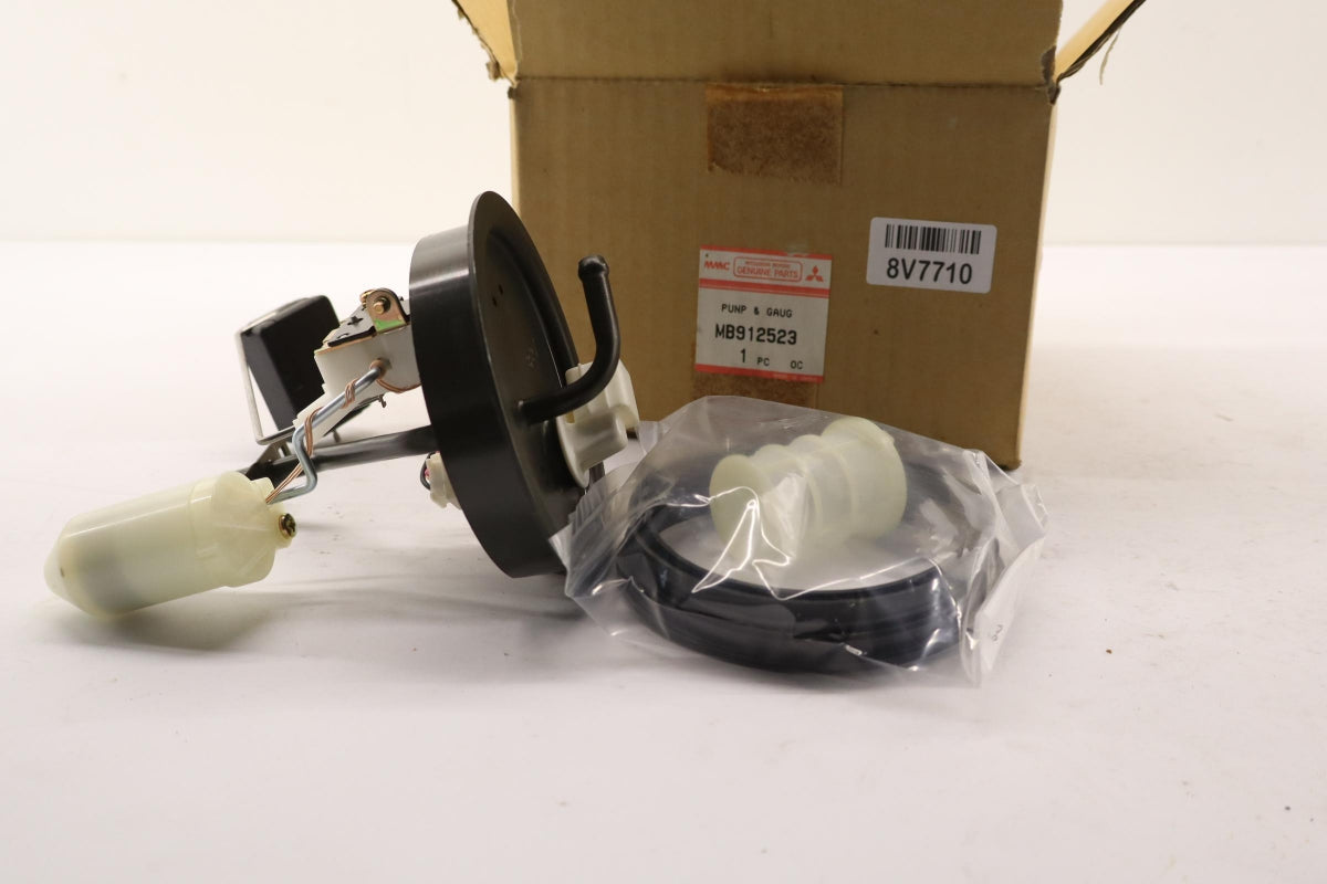Original OE MITSUBISHI Kraftstoffvorrat Sensor MB912523