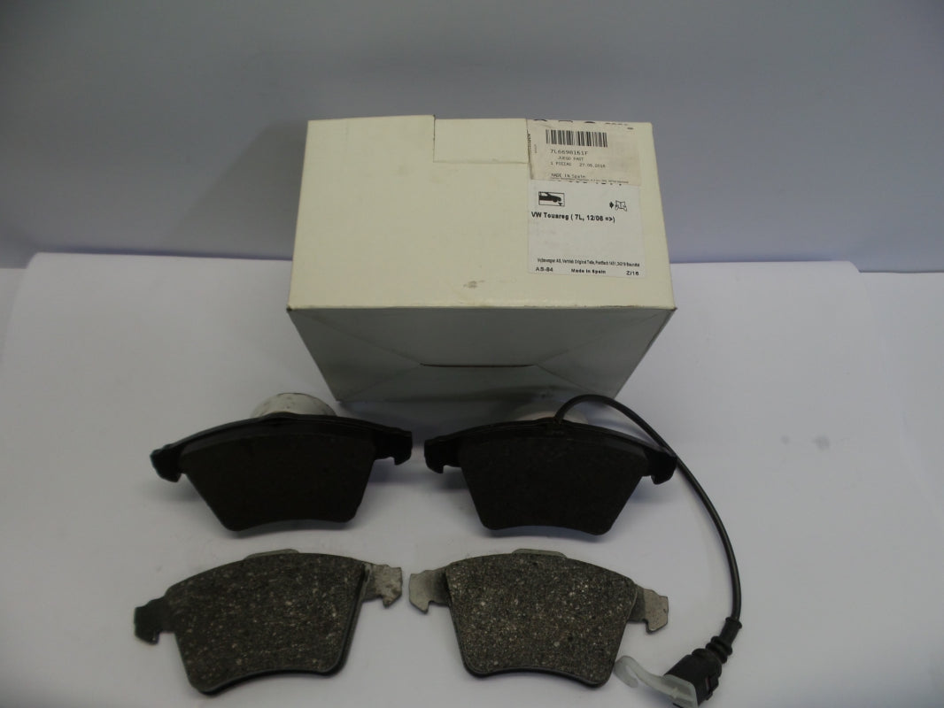 Original VW Touareg 7L 03-07 Bremsbeläge Bremsklötze vorne 7L6698151F