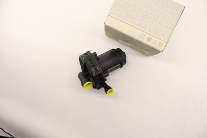 Original VW Passat B4 Transporter T4 Sekundärluftpumpe 078906601E