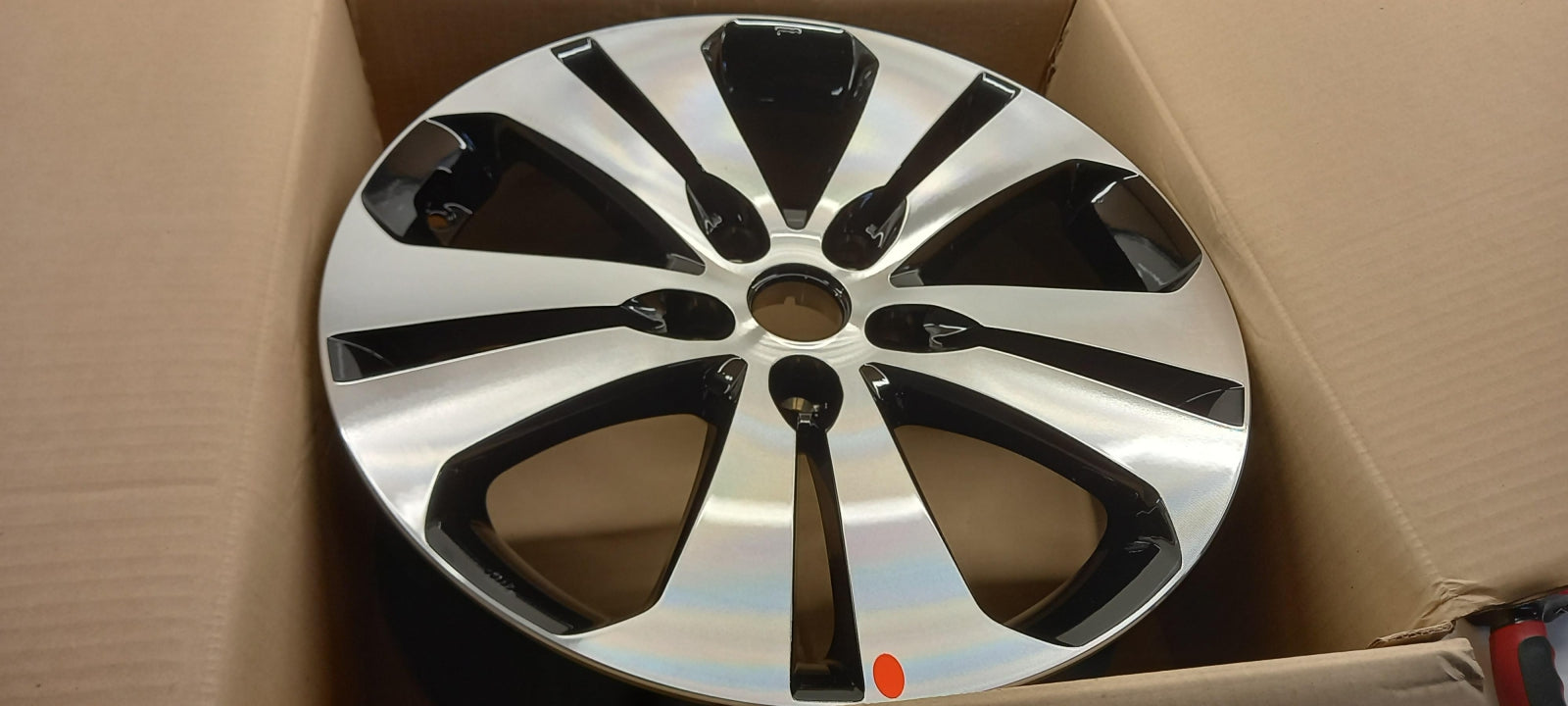 Original KIA Sportage 2010-2014 Felge 18x7 529103U310