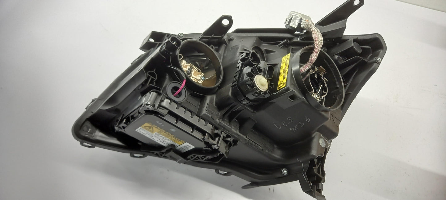 Original OE TOYOTA Scheinwerfer 8114005250