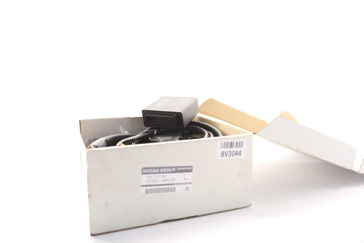 Original OE NISSAN Anhängerkupplung Elektrosatz KE50500QHB