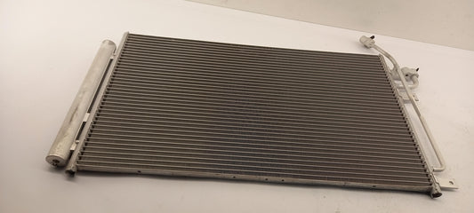 Original OE CHEVROLET Klimakondensator 96629581