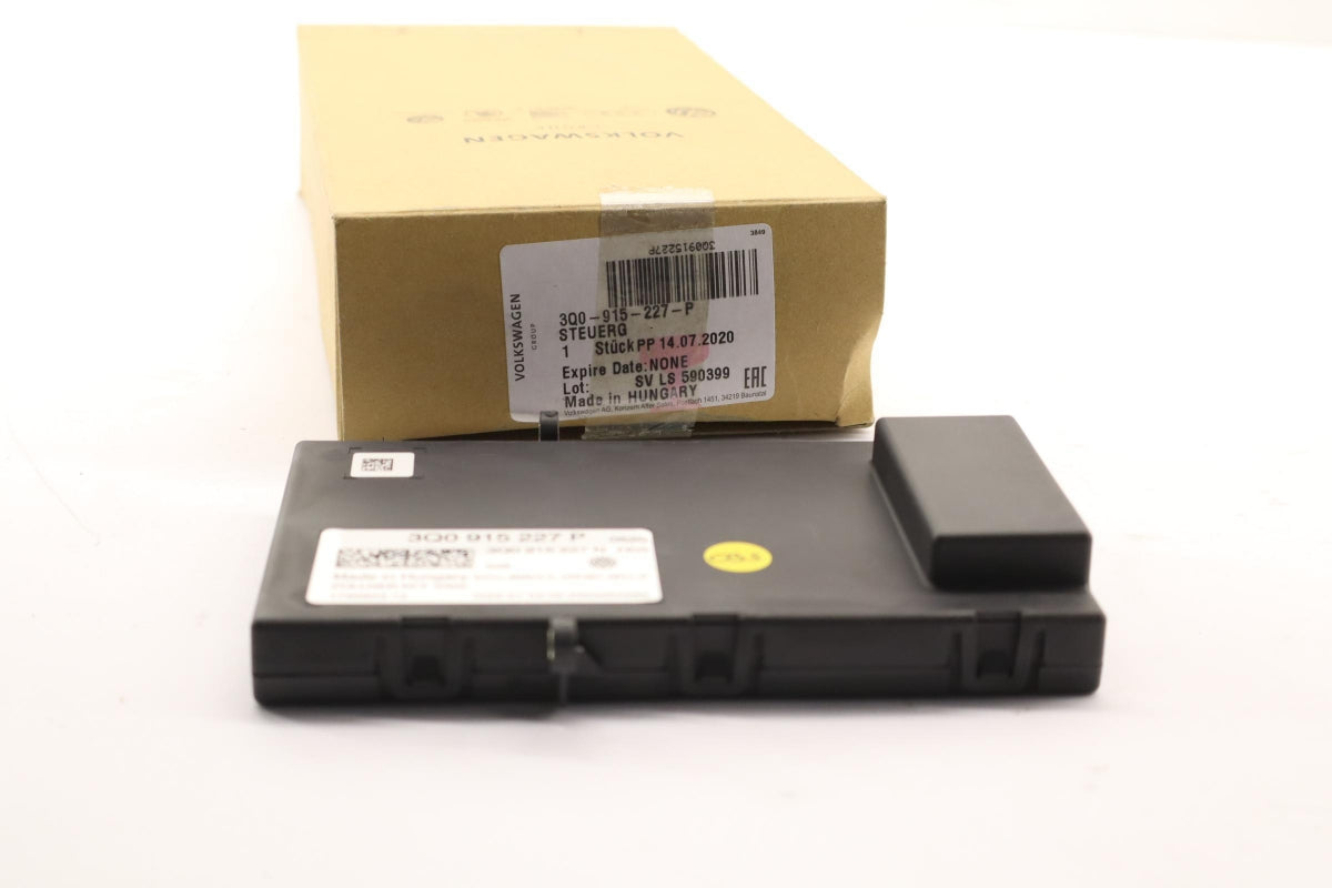 Original OE Volkswagen Steuergerät 3Q0915227P