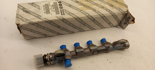 Original OE FIAT Kraftstoff Verteilerrohr 55272135