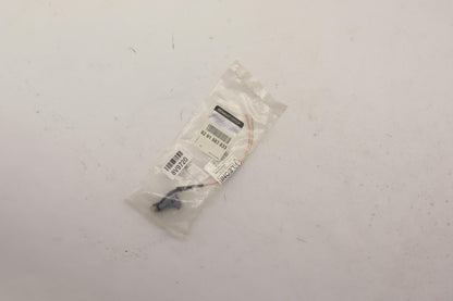 Original OE RENAULT Kabelbaum 8201583833