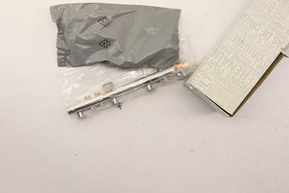 Original OE RENAULT Kraftstoff Verteilerrohr 8201554235