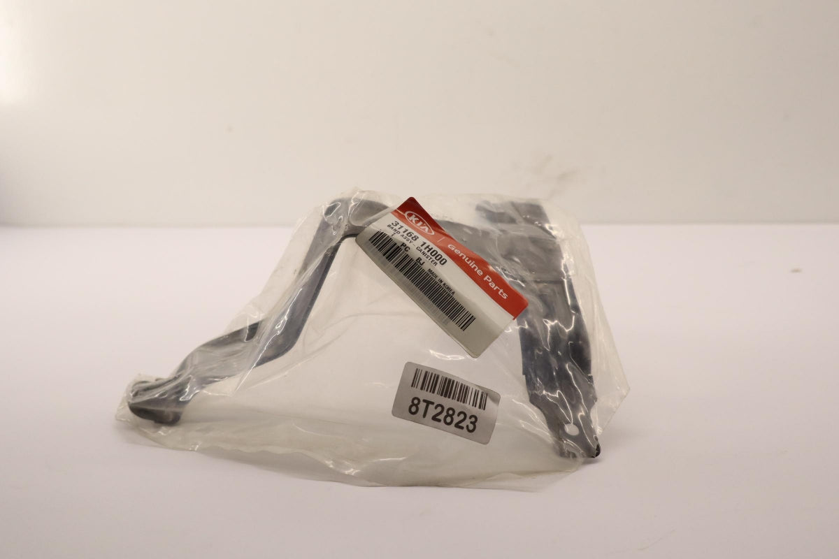 Original OE HYUNDAI/KIA Halter 311681H000