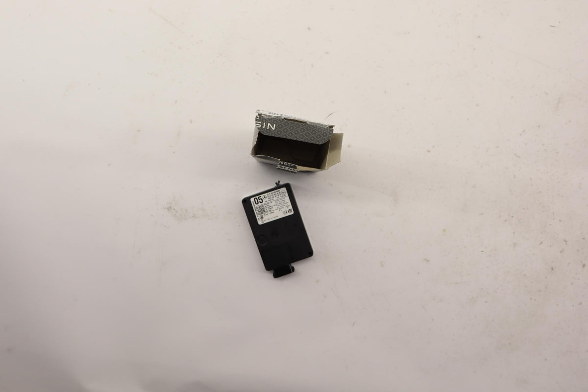Original OE NISSAN Distronik 28438HG00B