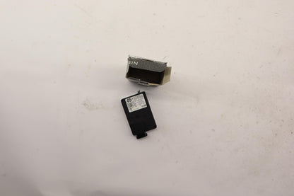 Original OE NISSAN Distronik 28438HG00B