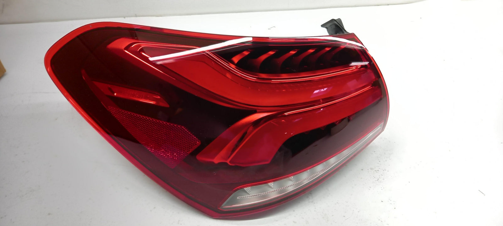 Original OE MERCEDES-BENZ Heckleuchte A1779067300