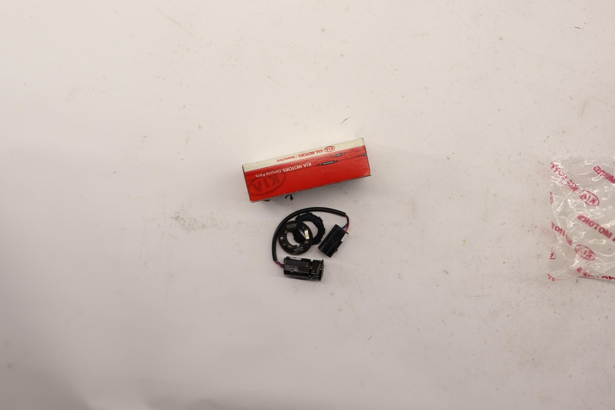 Original OE HYUNDAI/KIA Parksensor 957003F100R8
